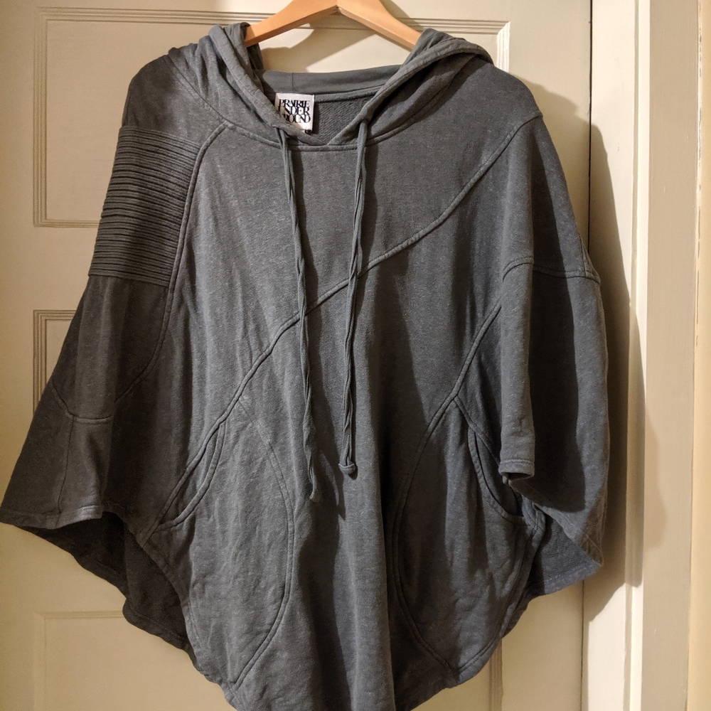 Prairie underground poncho